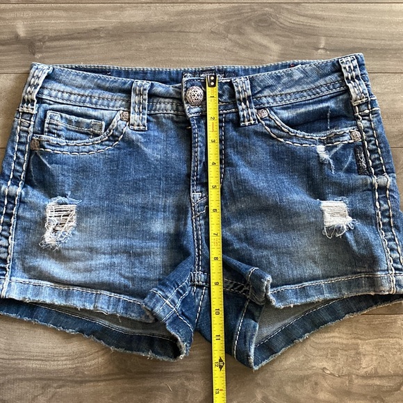 Silver Jeans Aiko shorts - W29 x L3 - Picture 6 of 9